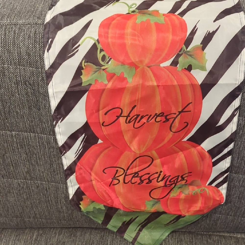 Autumn Pumpkin Garden Flag